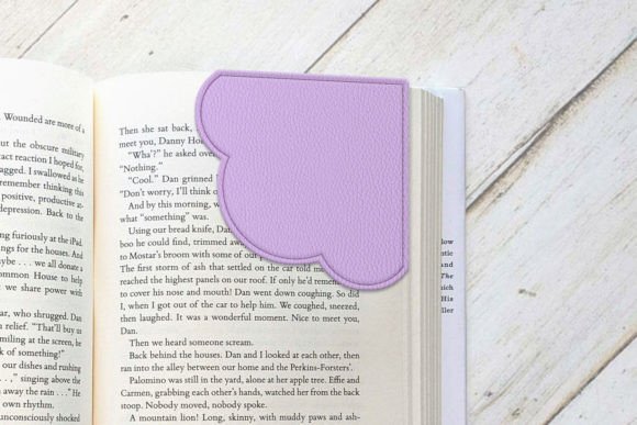 Scallop Corner Bookmark ITH Applique Review